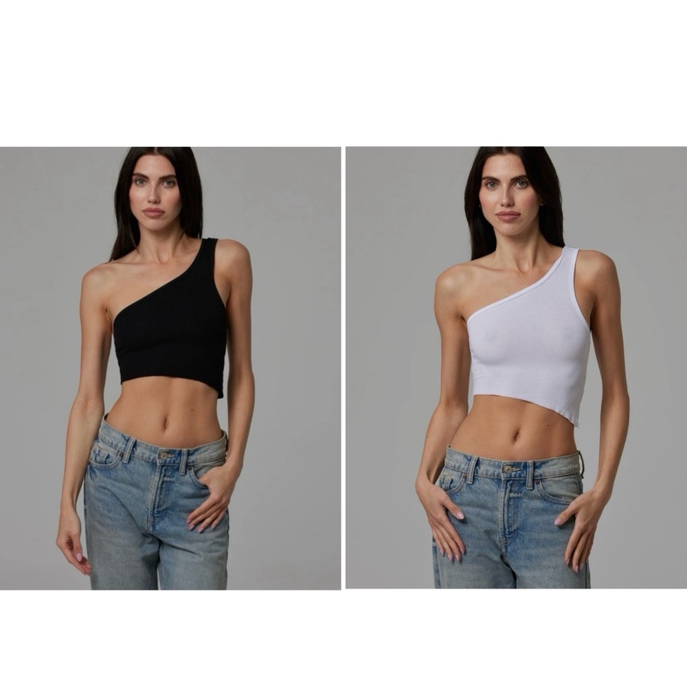 (SET OF TWO Black&White) Talentless asymmetrical crop tanks